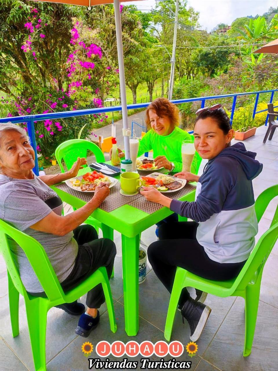 Hotel ᒍᑌᕼᗩᒪᑌ Jericoc  Esterno foto