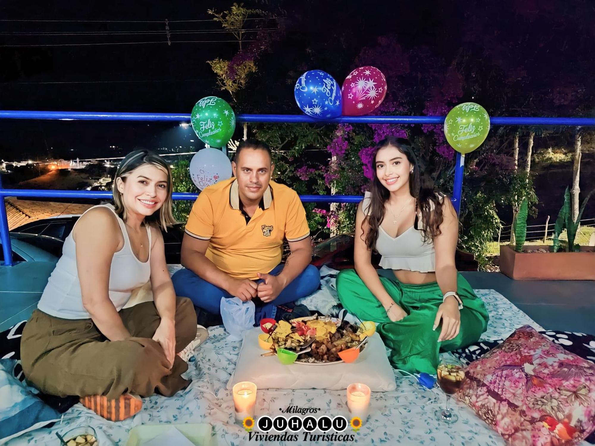 Hotel ᒍᑌᕼᗩᒪᑌ Jericoc  Esterno foto